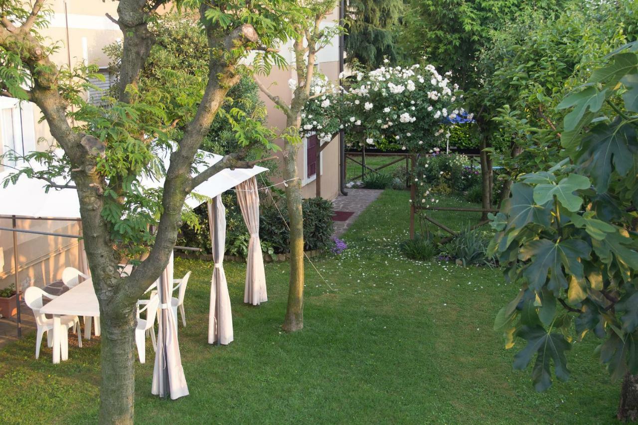 Il Giardino Bed & Breakfast Trenzano Eksteriør bilde